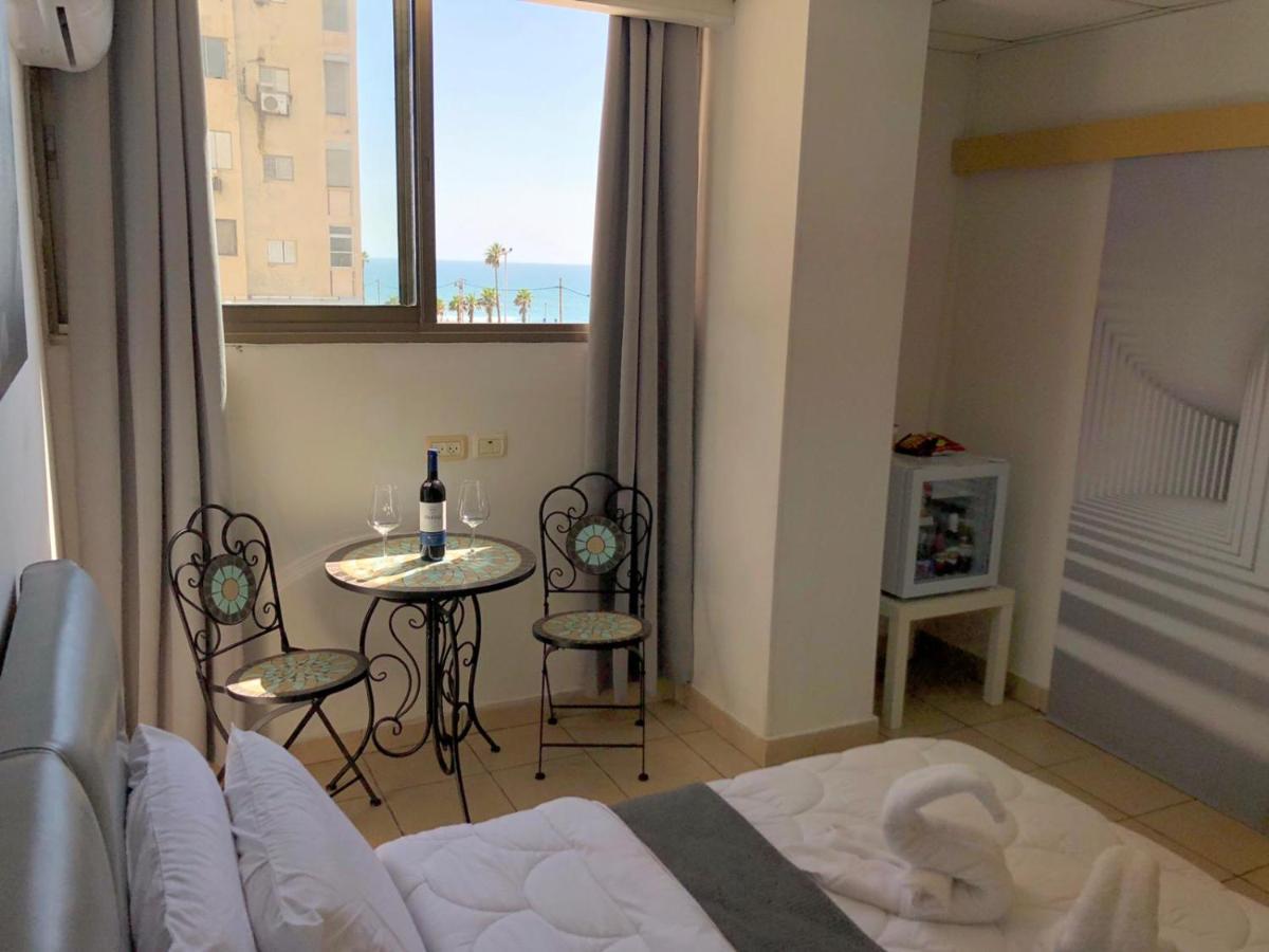Sea Line Hotel From R&A Group Bat Yam Exterior photo